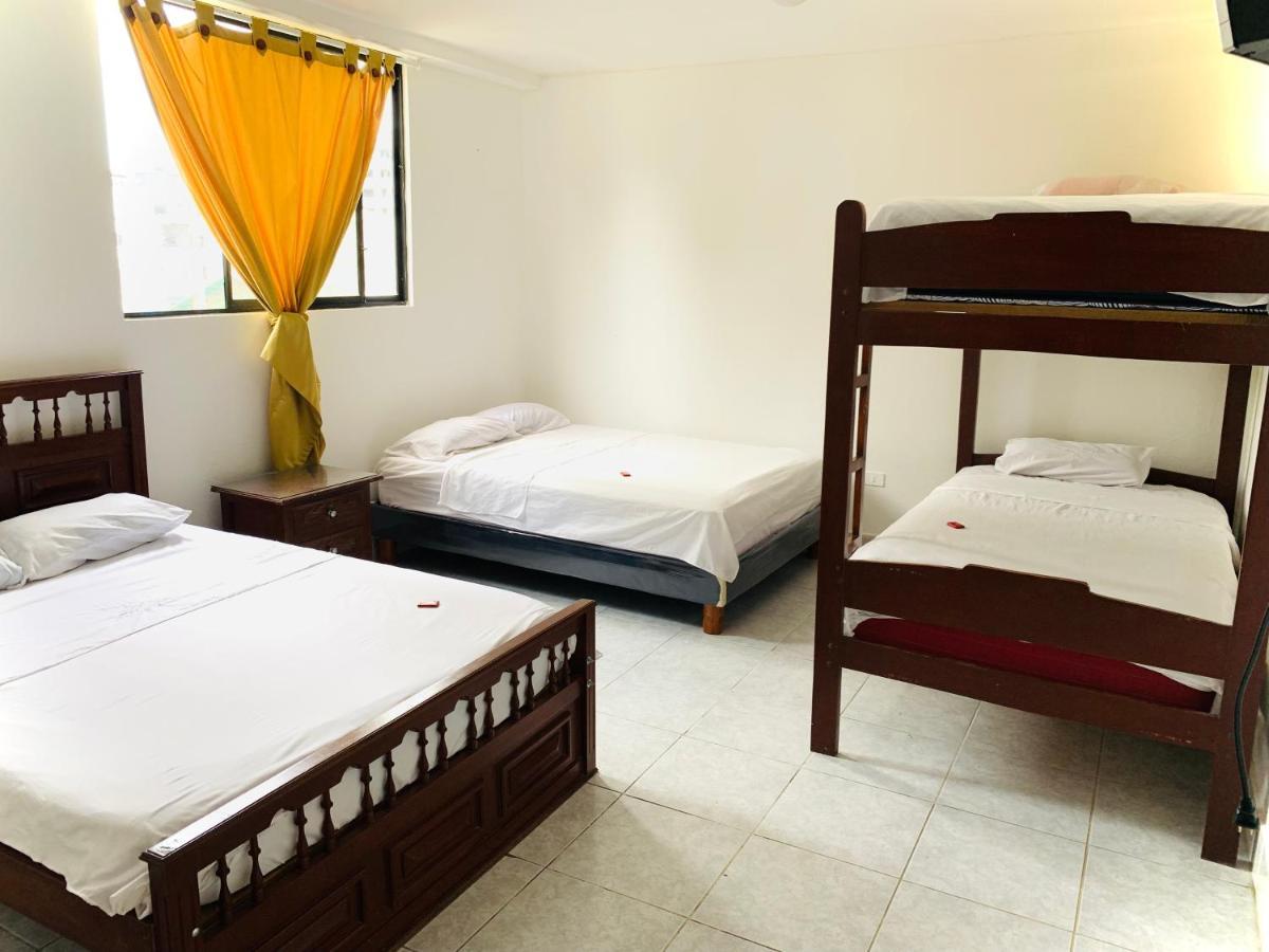 Hotel Oro Blanco Atacames Exterior foto